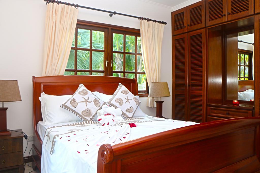 Villa Saint Sauveur Baie Sainte Anne Eksteriør billede